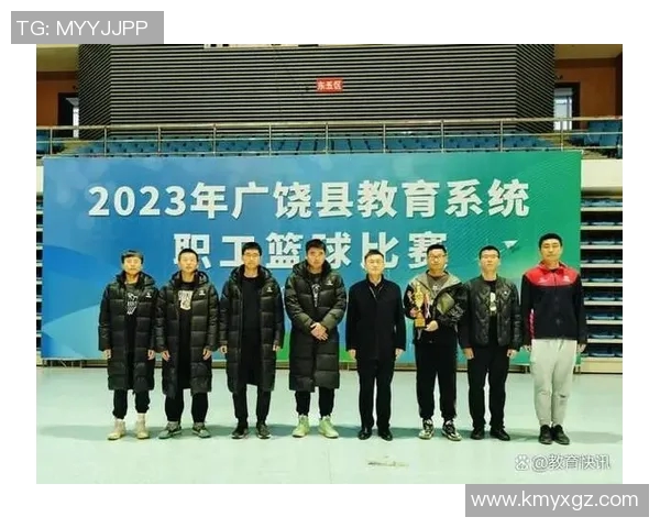 武汉篮球队边路渗透战术解析与深度剖析篮球比赛中的战略运用 武汉篮球队边路渗透战术解析与深度剖析篮球比赛中的战略运用