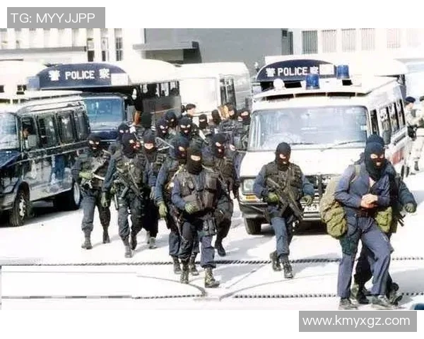 成都网球队的包夹战术解析与实战应用探讨