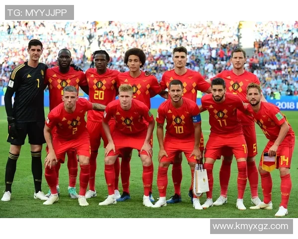 足坛足球明星盘点全球知名球员及其辉煌成就与影响力分析 足坛足球明星盘点全球知名球员及其辉煌成就与影响力分析